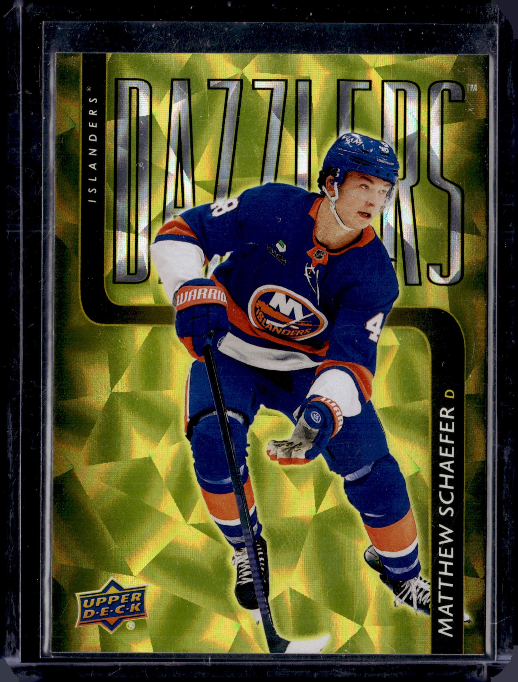 2025-26 Upper Deck Series 2 Matthew Schaefer Gold Dazzlers RC