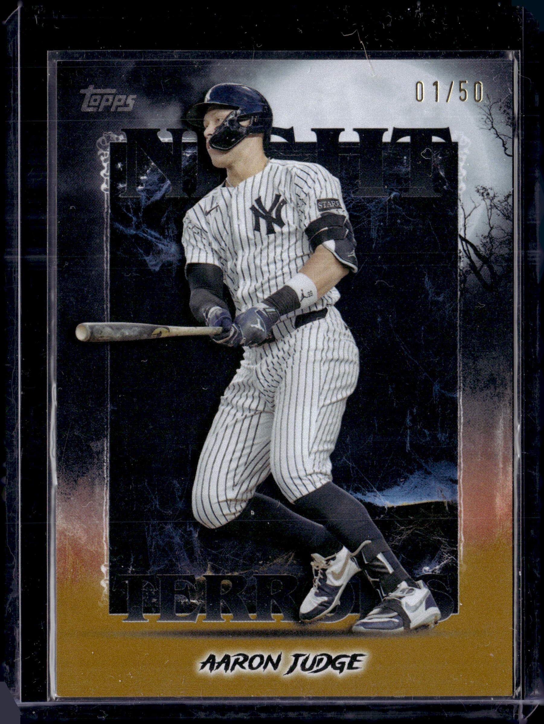 2025 Topps Chrome Night Terrors Gold #NT-1 Aaron Judge /50