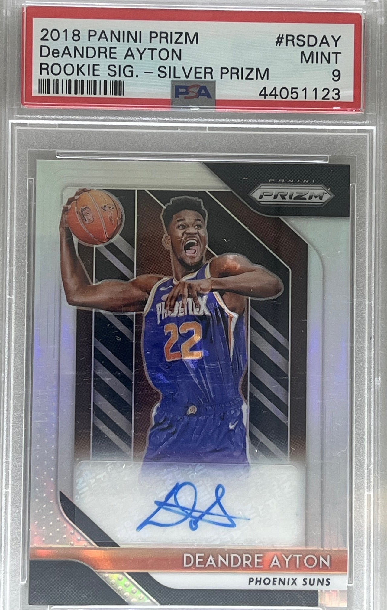 2018-19 Panini Prizm Rookie Signatures Silver DeAndre Ayton PSA 9