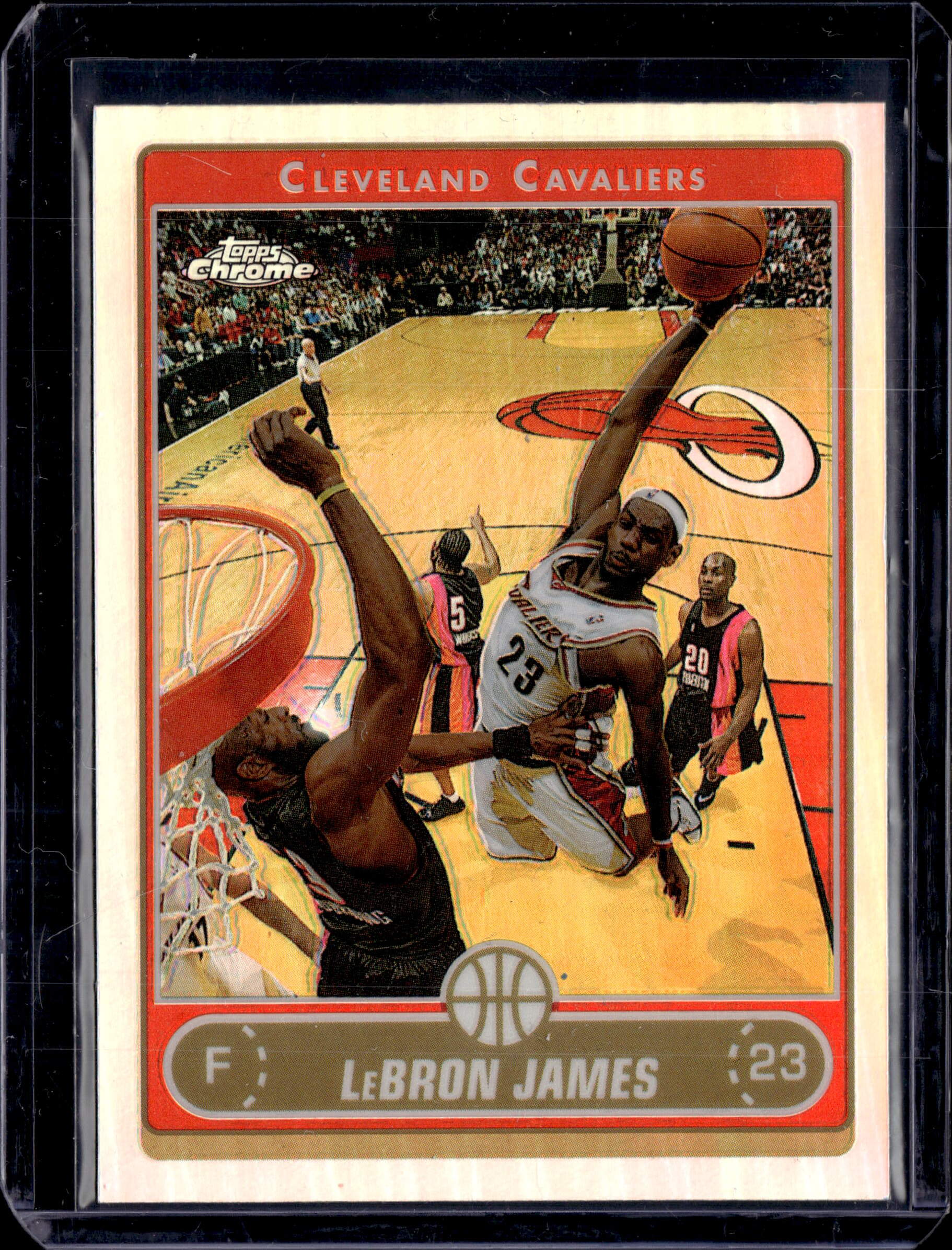 2006-07 Topps Chrome LeBron James Refractor #67