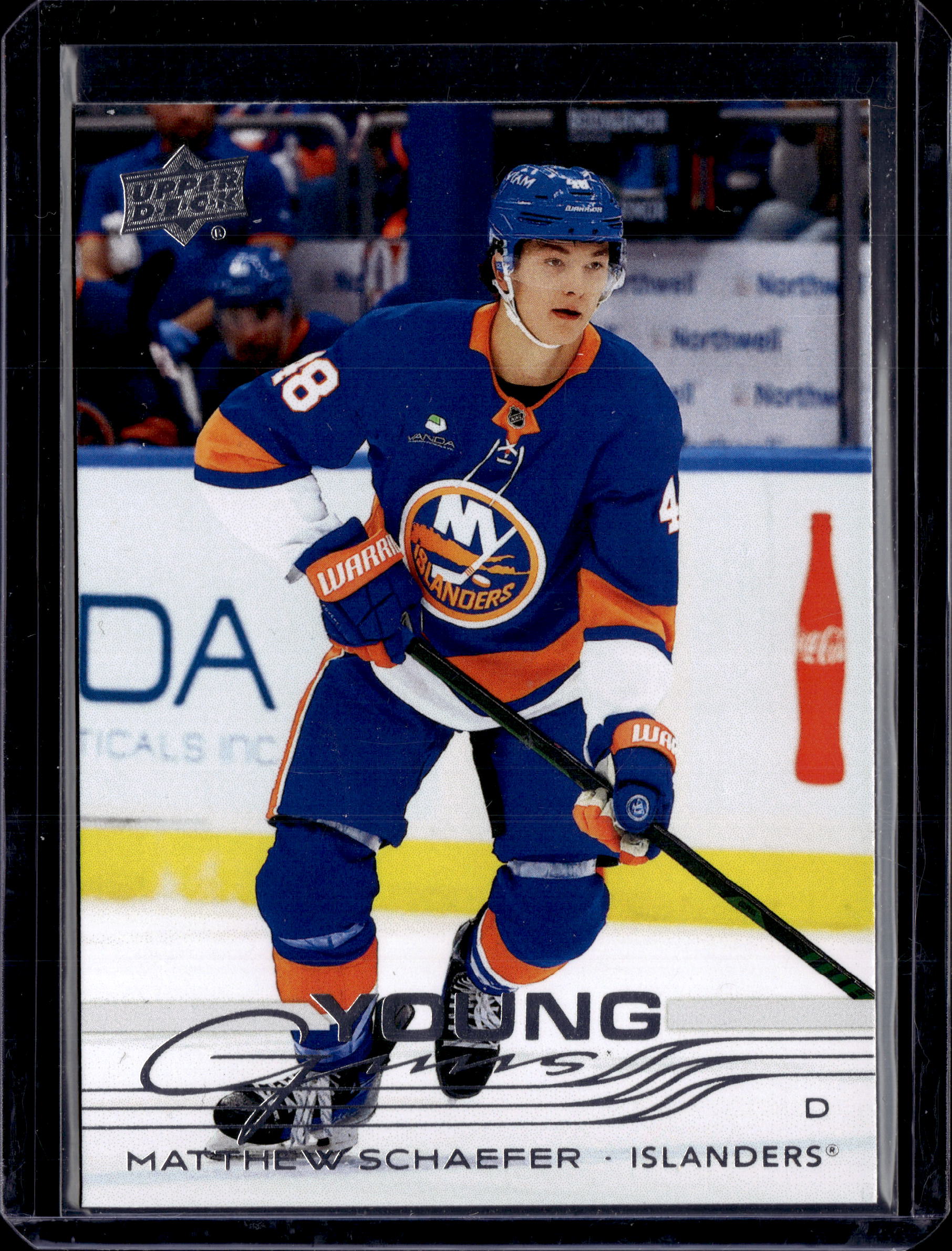 2025-26 Upper Deck Series 2 Matthew Schaefer #451 Young Guns (C)