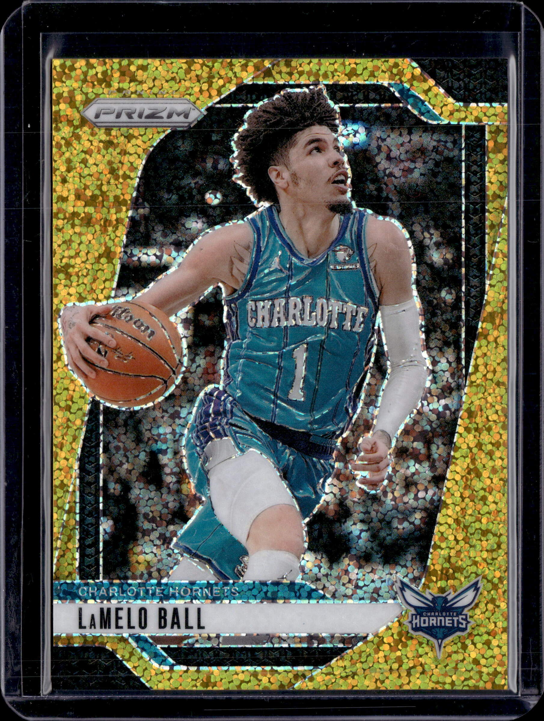 2024-25 Prizm #30 LaMelo Ball Gold Sparkle Prizm /24 - Charlotte Hornets