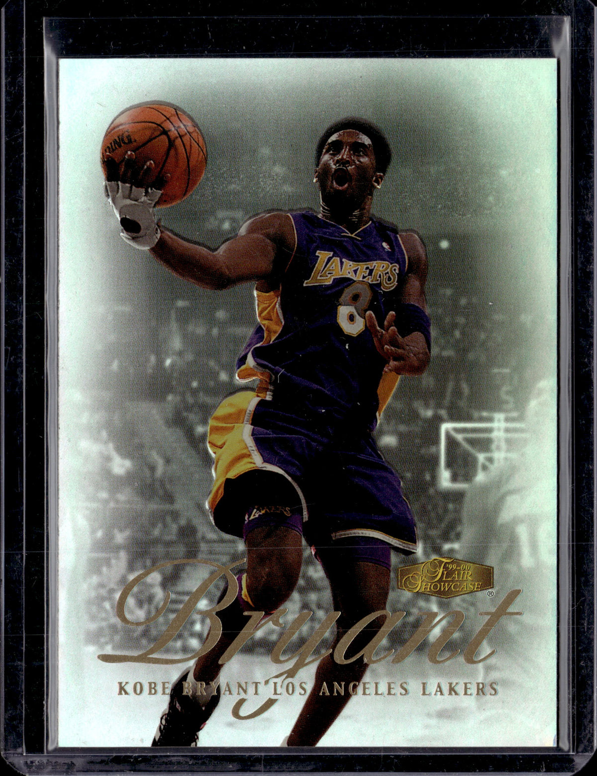 Kobe Bryant 2000 Fleer Flair Showcase Base Set #50 Los Angeles Lakers