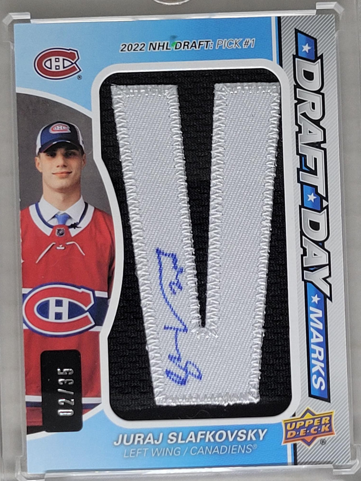 2022-23 Upper Deck SP Game Used Draft Day Marks "V" Juraj Slafkovsky /35