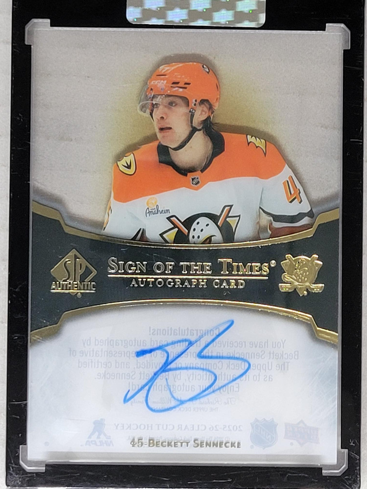2025-26 Upper Deck Clear Cut Sign Of The Times Auto Beckett Sennecke Rookie Auto