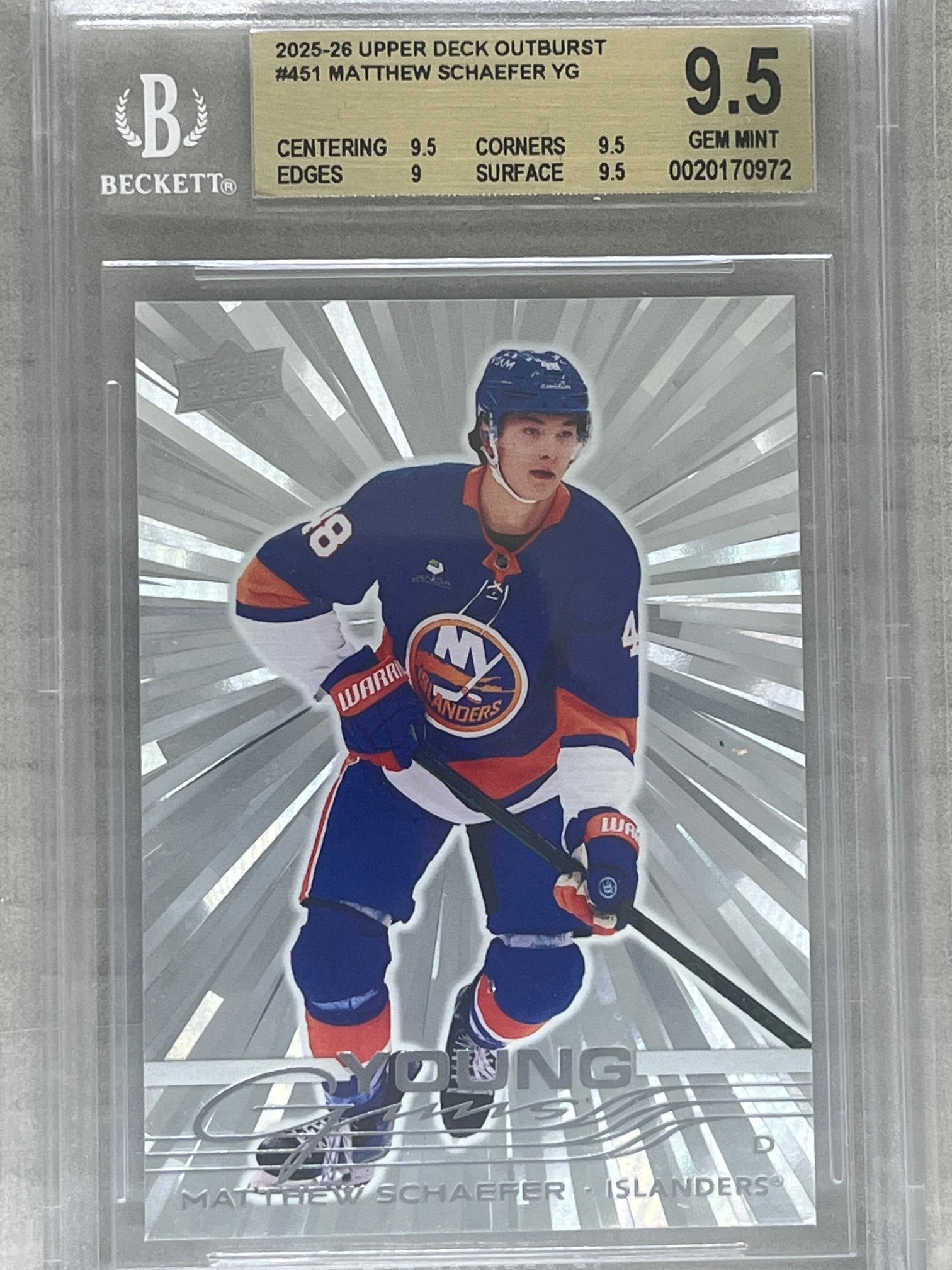 2025-26 Upper Deck Series 2 Young Guns Matthew Schaefer #451 Outburst BGS 9.5