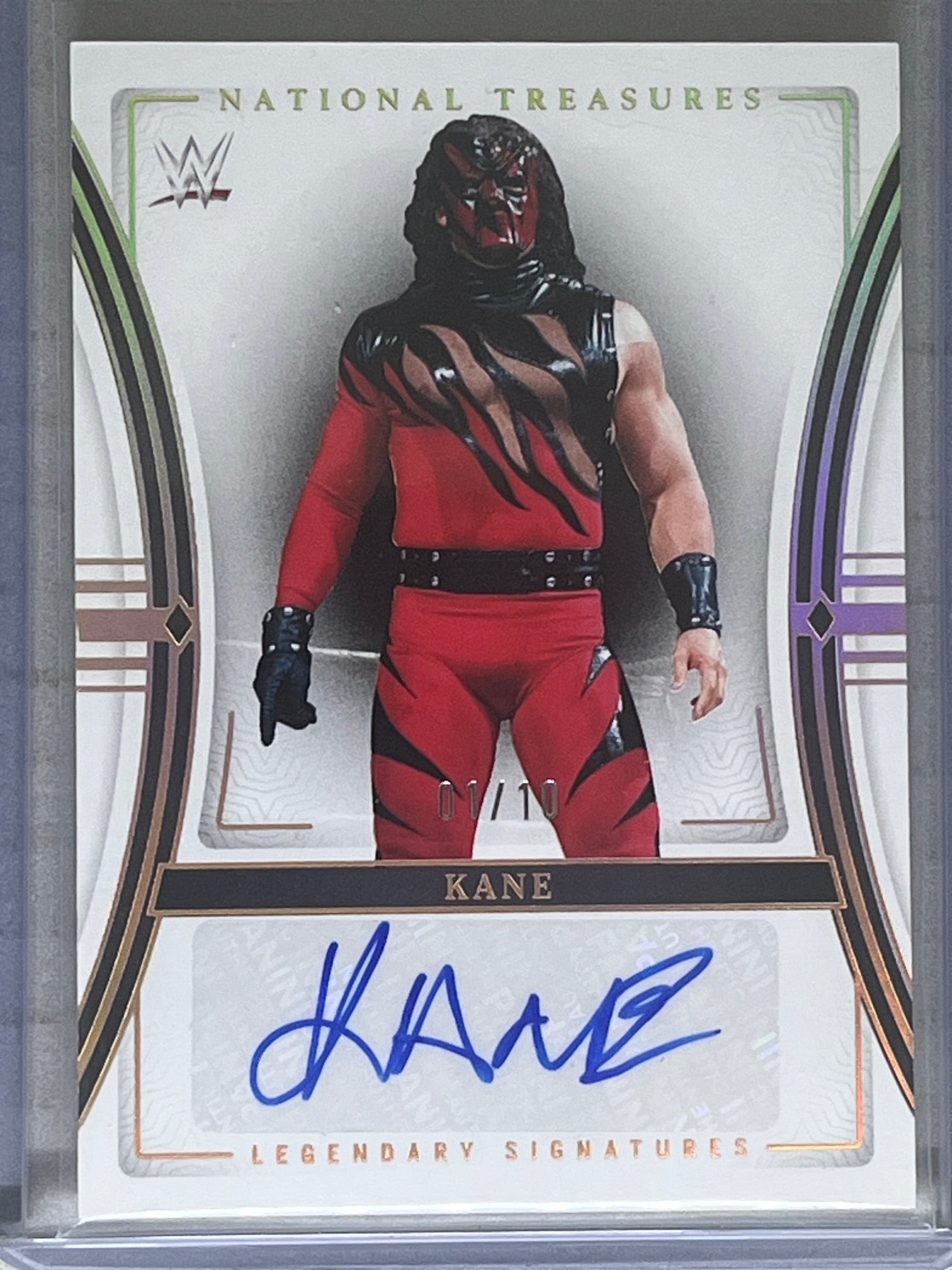 2024 National Treasures WWE Kane Legendary Auto Gold /10