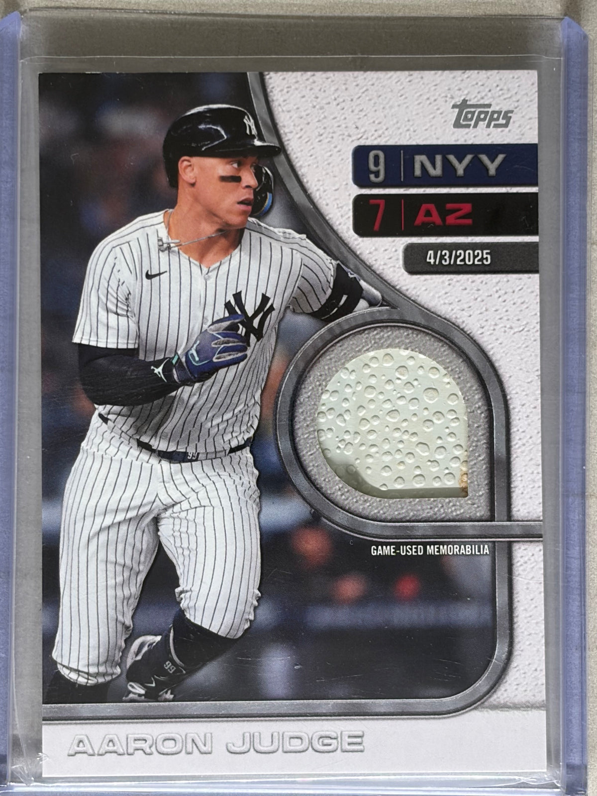Topps 2026 Series 2 - Aaron Judge Yankees Rounding the Bases Relics #RTB-AJ