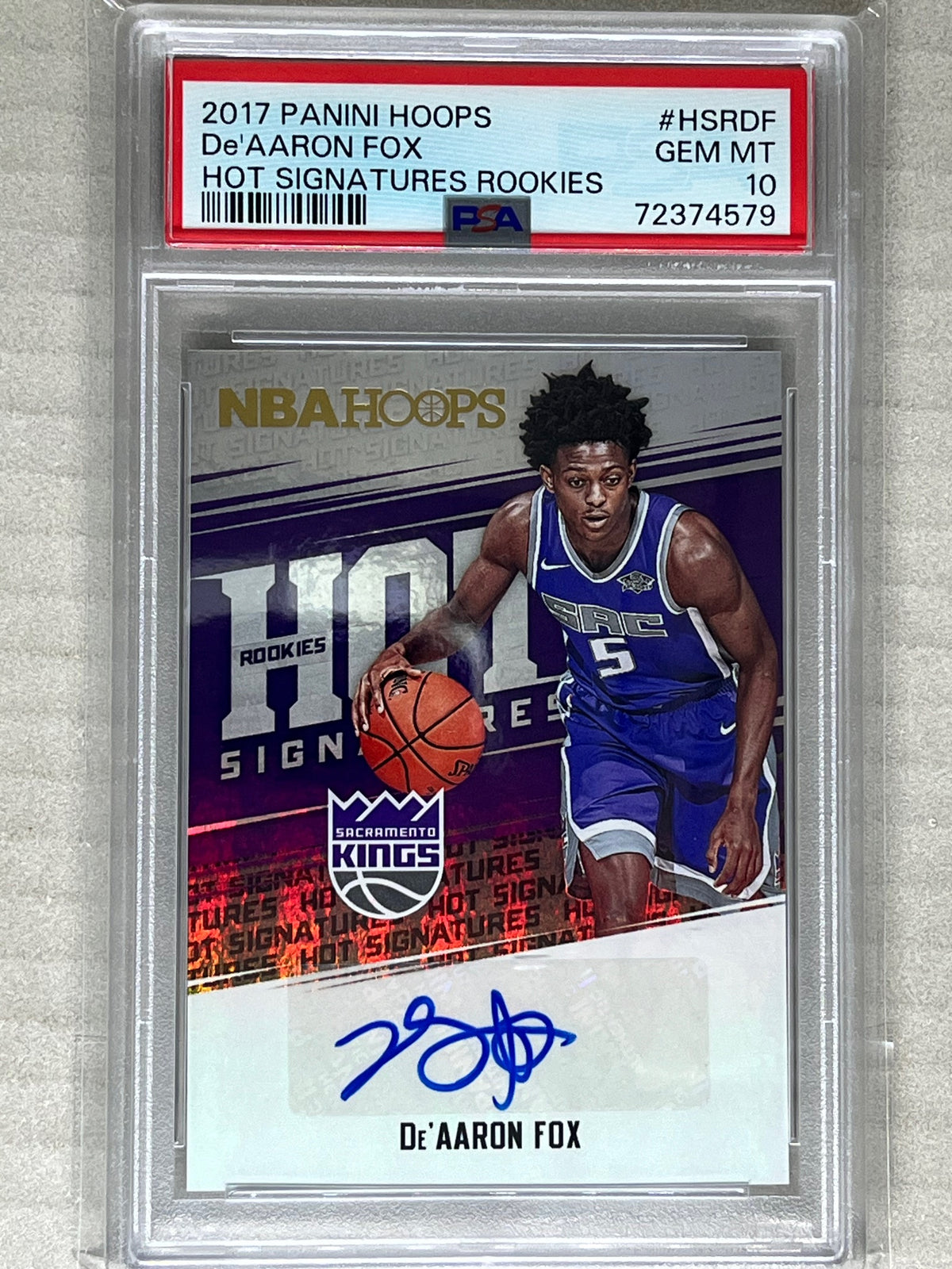 2017-18 Panini Hoops De'Aaron Fox Hot Signatures Rookies #7 PSA 10