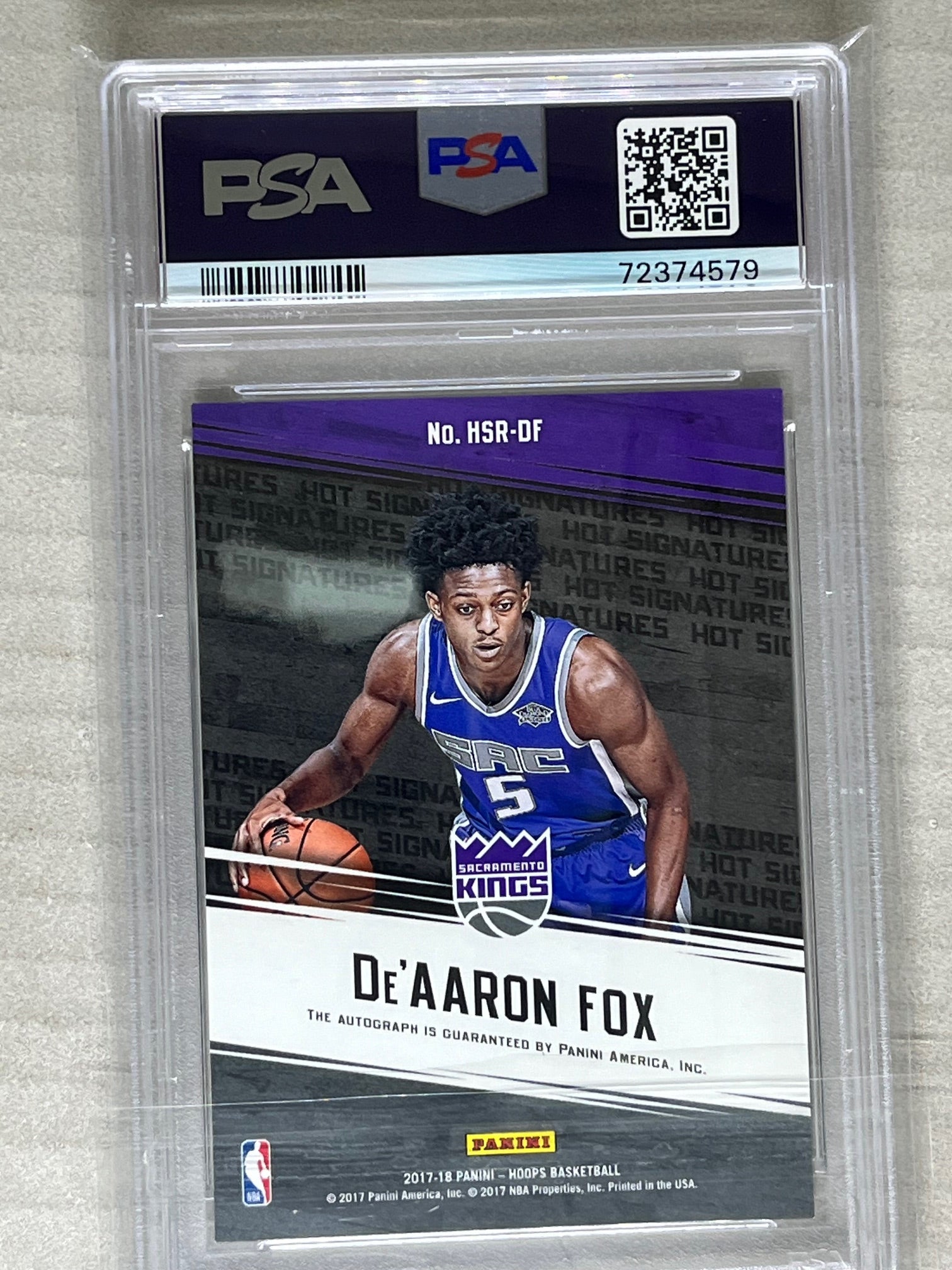 2017-18 Panini Hoops De'Aaron Fox Hot Signatures Rookies #7 PSA 10