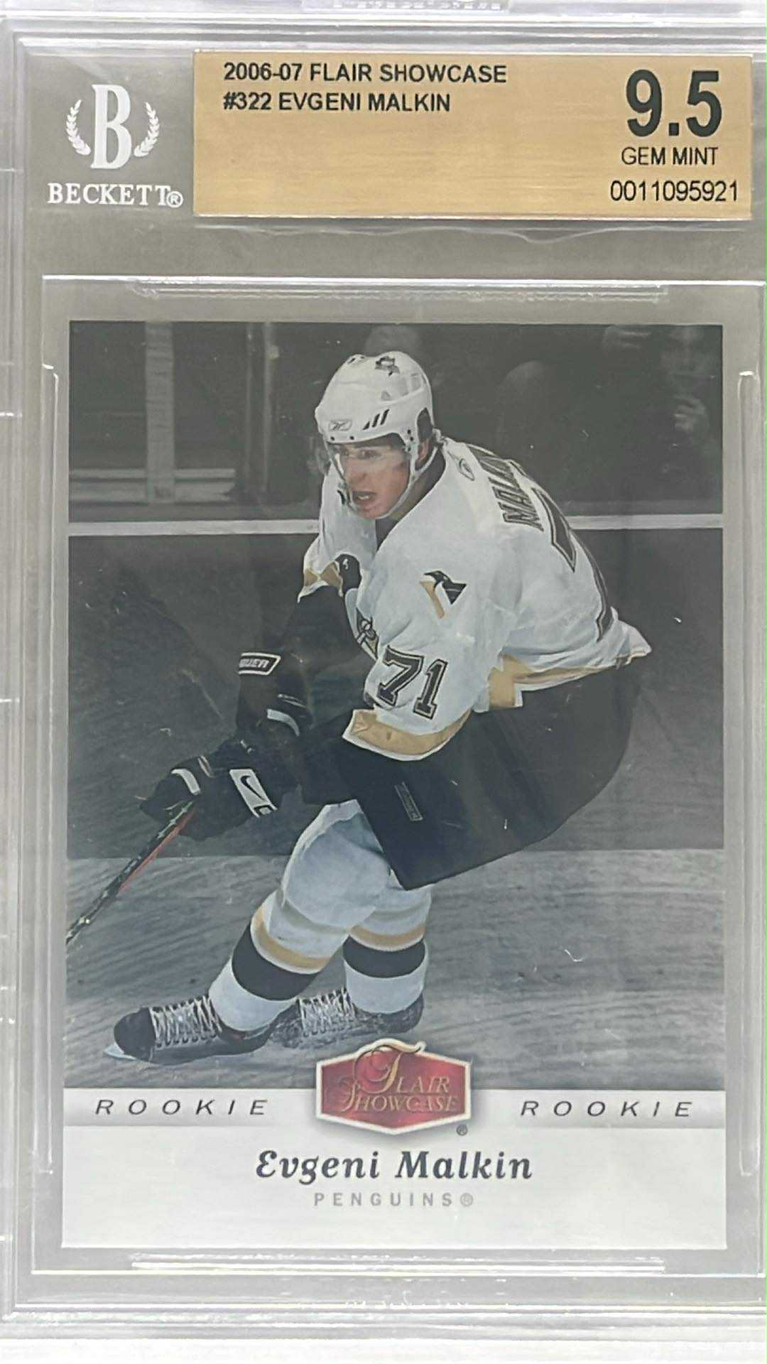 2006-07 Flair Showcase Evgeni Malkin RC BGS 9.5