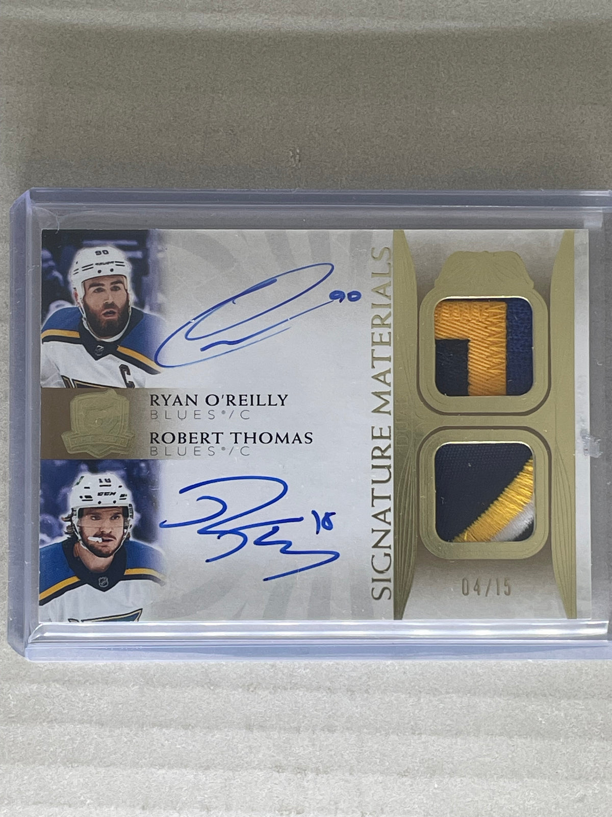 2021-22 The Cup Signature Materials Dual /15 Robert Thomas/ Ryan O'Reilly
